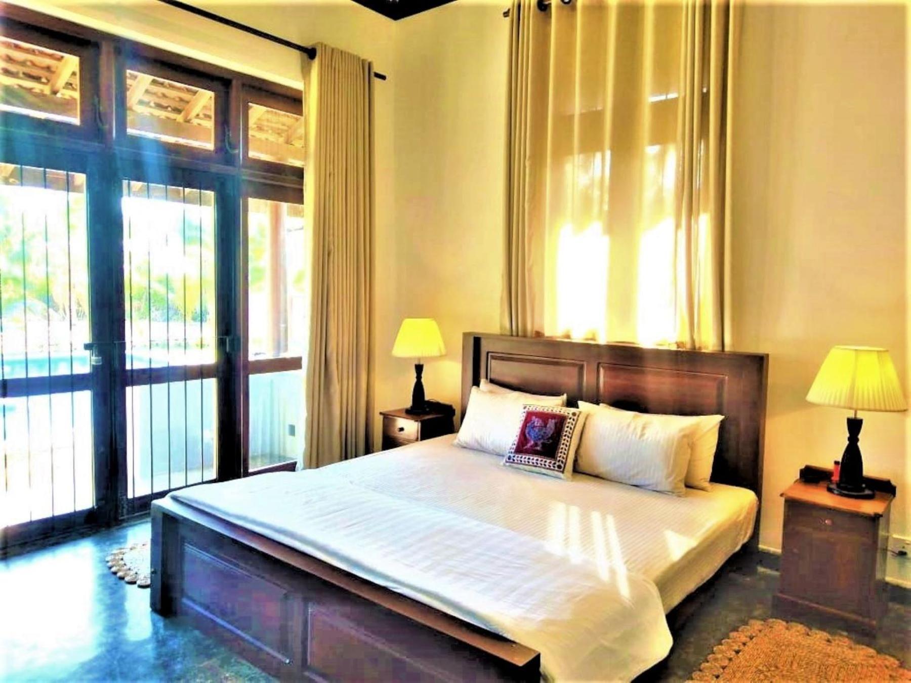 Ardeen Villa - Superb 3 Bedroom Beachfront For 6, Bb, Free Pick Up For 7 Night Stays Arriving Together, Fully Serviced, Taxes Included Tangalle Ngoại thất bức ảnh
