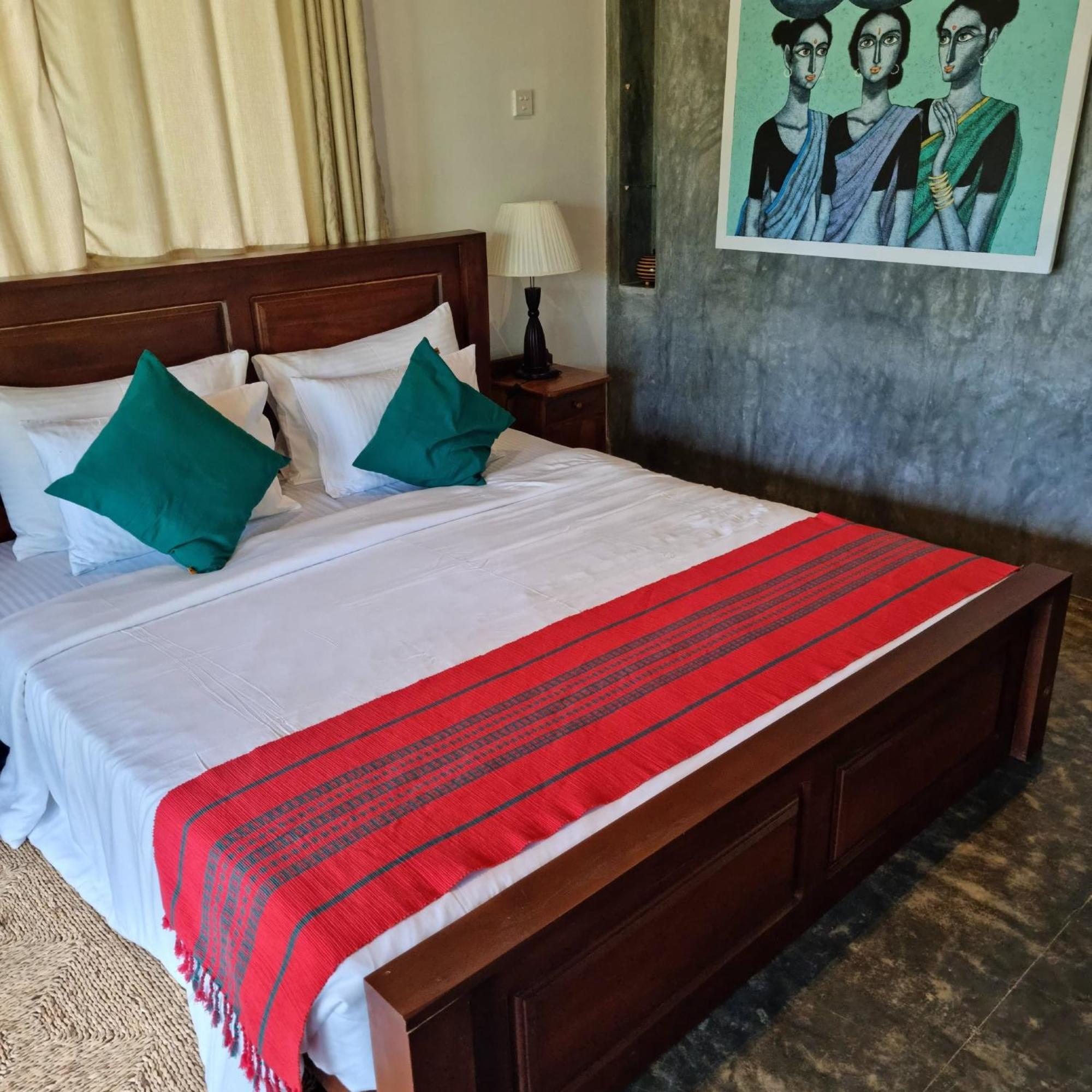 Ardeen Villa - Superb 3 Bedroom Beachfront For 6, Bb, Free Pick Up For 7 Night Stays Arriving Together, Fully Serviced, Taxes Included Tangalle Ngoại thất bức ảnh